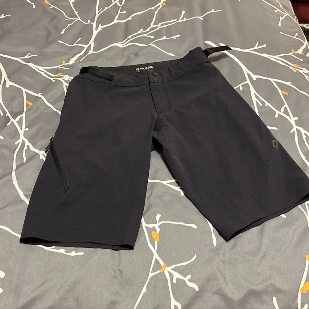 Dakine Black Athletic Men Shorts